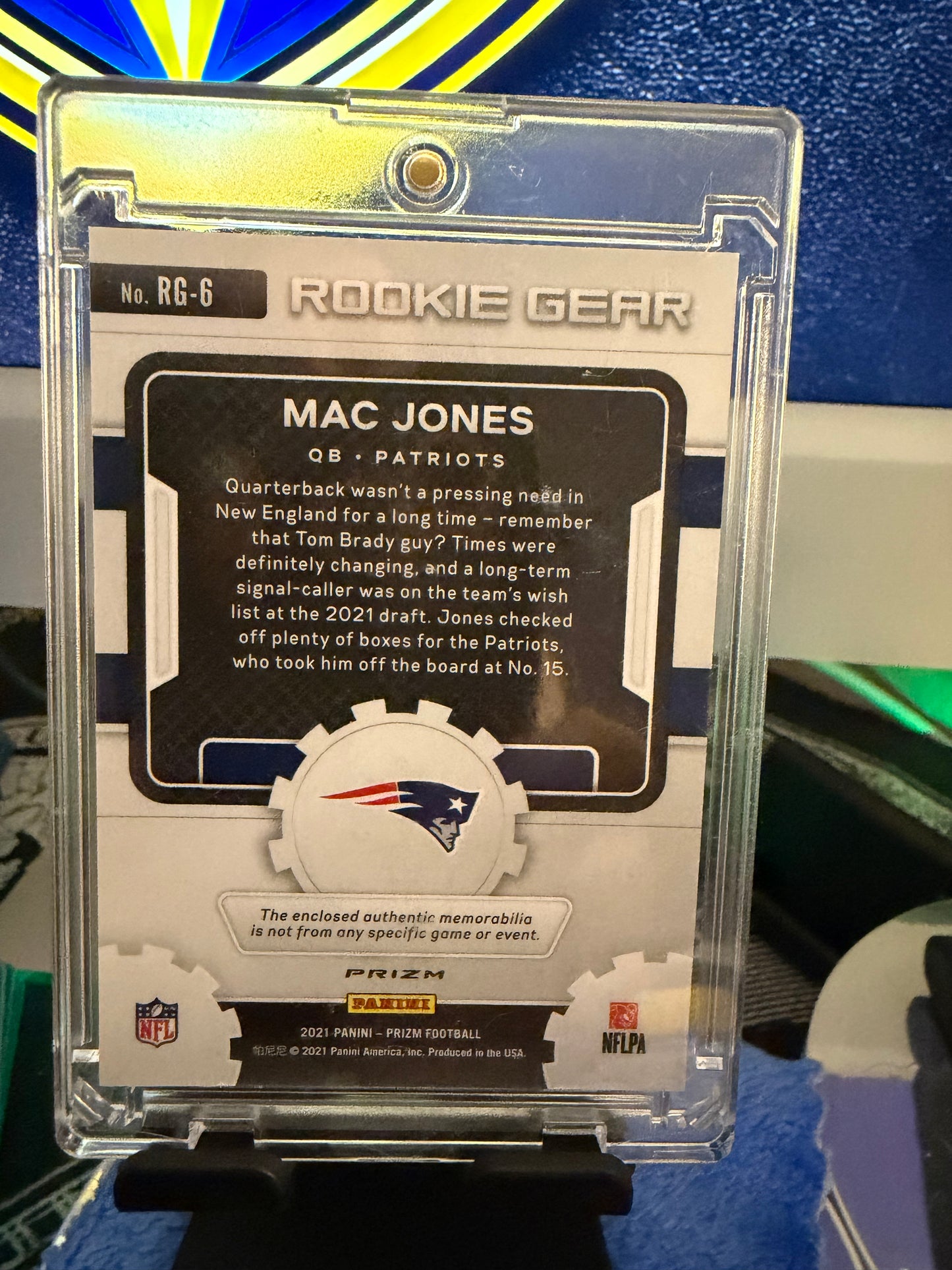 2021 Panini Prizm Mac Jones Rookie Gear Green Prizm RC Relic Patch Patriots RG-6