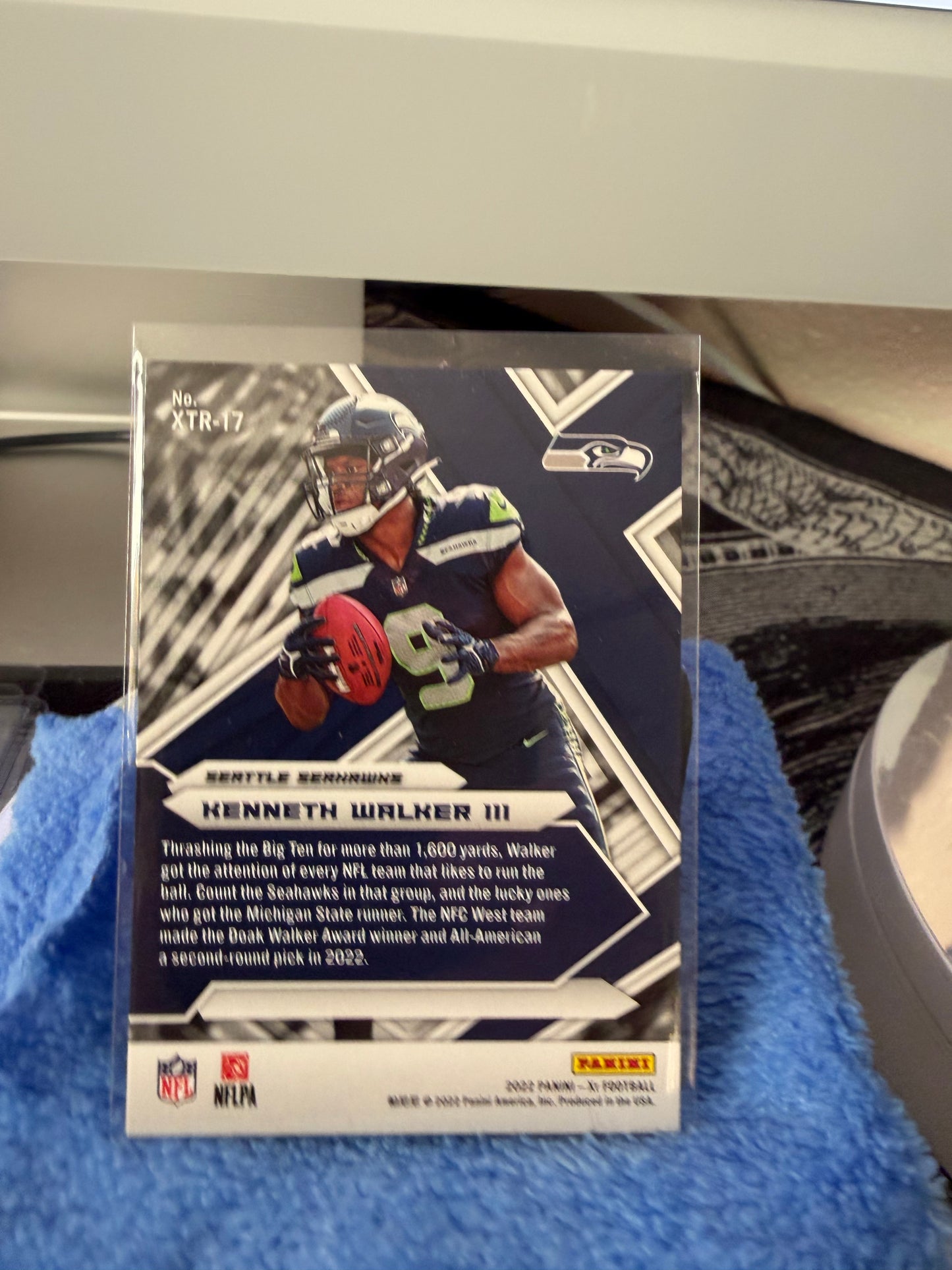 Kenneth Walker III Xtreme Rookies Rookie Card /149 – 2022 Panini XR – Seahawks