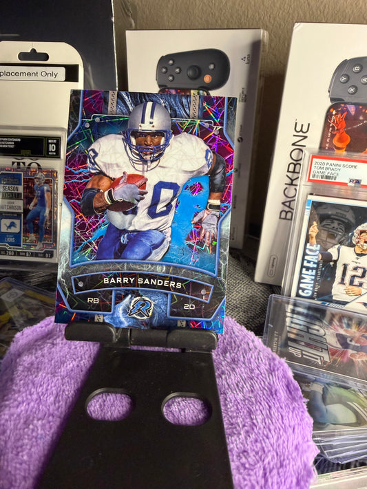 Barry Sanders Electric Blue Crackle Parallel – Detroit Lions – RB #20 – Premium Insert